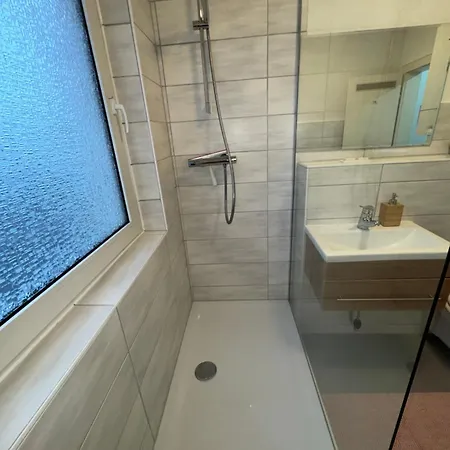Elbo46 Mit Balkon, Waschmaschine & Smart Tv Apartment Goslar