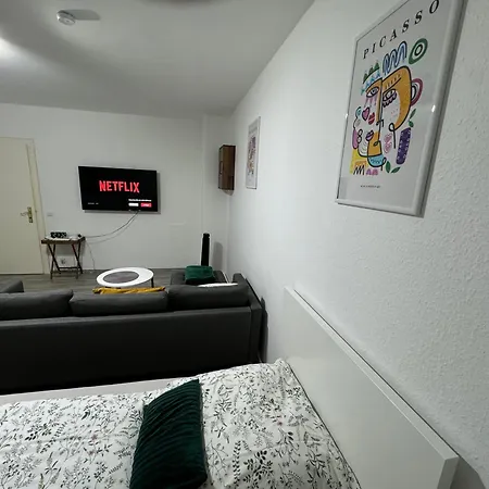 Elbo46 Mit Balkon, Waschmaschine & Smart Tv Apartment Goslar