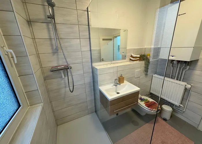 Apartman Elbo46 Mit Balkon, Waschmaschine & Smart Tv